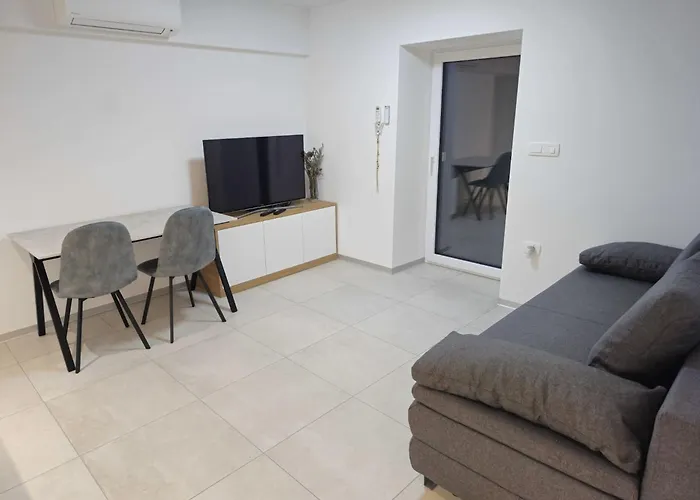 Apartman Portoroz With Sea View And Hot-tub - One Bedroom With Sea View And Terrace Portorož