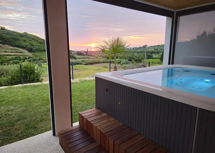 Portoroz With Sea View And Hot-tub - One Bedroom With Sea View And Terrace